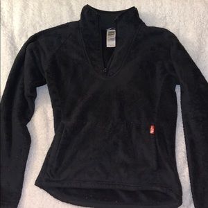 Small North Face black fuzzy quarter zip